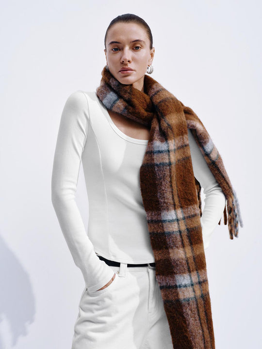 Scoop Neck Flare Long Sleeve T-Shirts