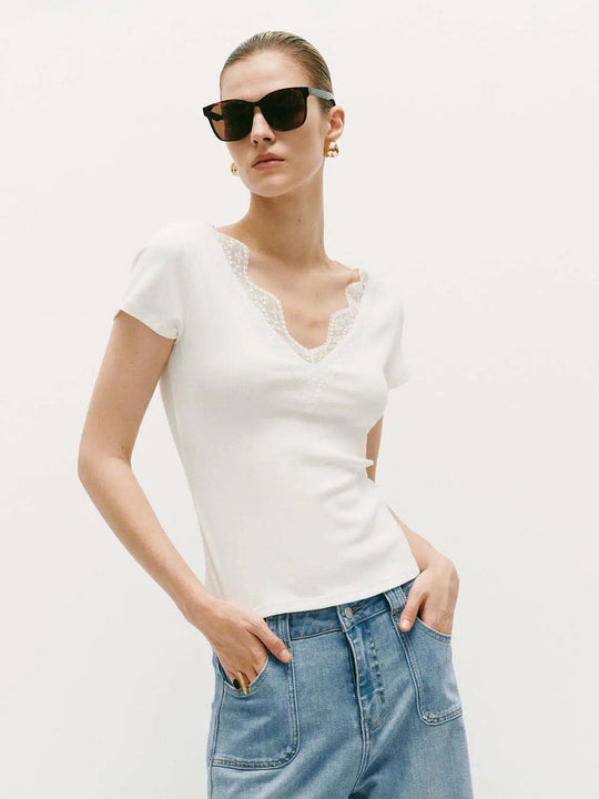 Cotton Ribbed Knit V-Neck Lace Trim T-Shirt
