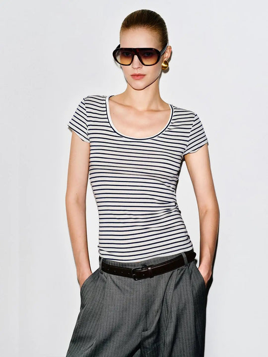 Round Neck Striped Short Sleeve Slight Stretch T-Shirt