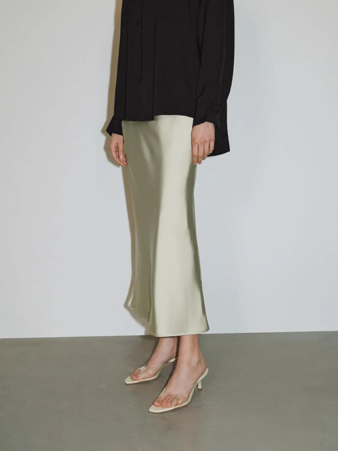 Slip Fishtail Skirts by Urban Revivo Fashion