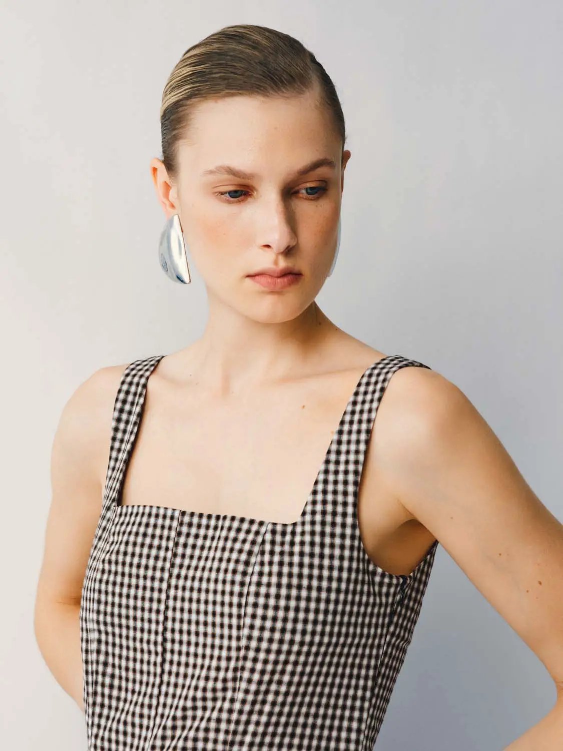 Cotton gingham textured-weave strappy A-line maxi dress in black and white