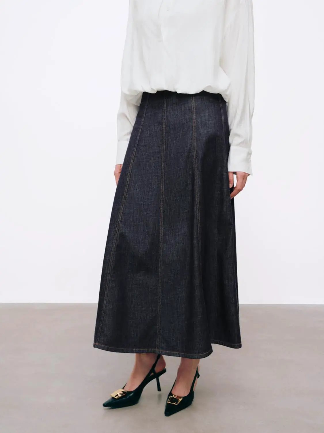 High-Waisted Stitch-Detail Seamed Cotton Denim Midi Skirt in dark indigo