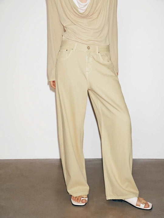 Barrel Leg Jeans