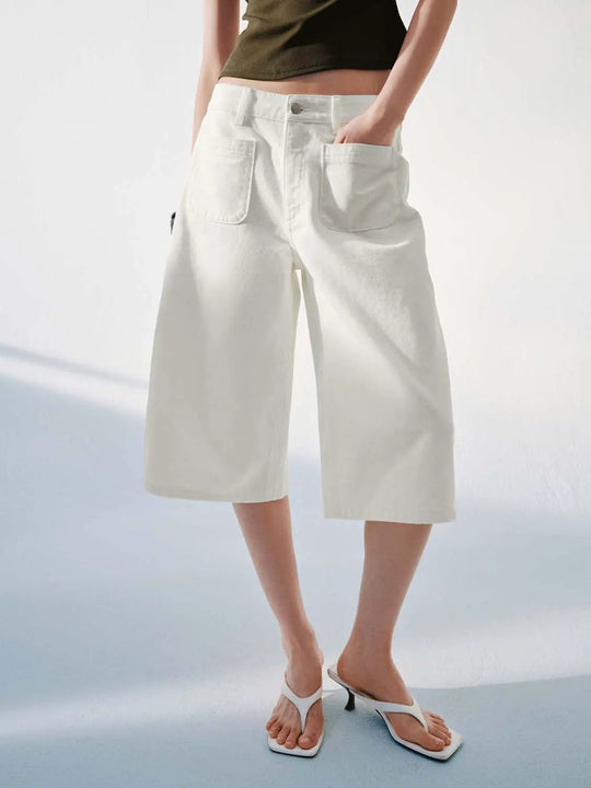 Jeans courts avec poche appliquée