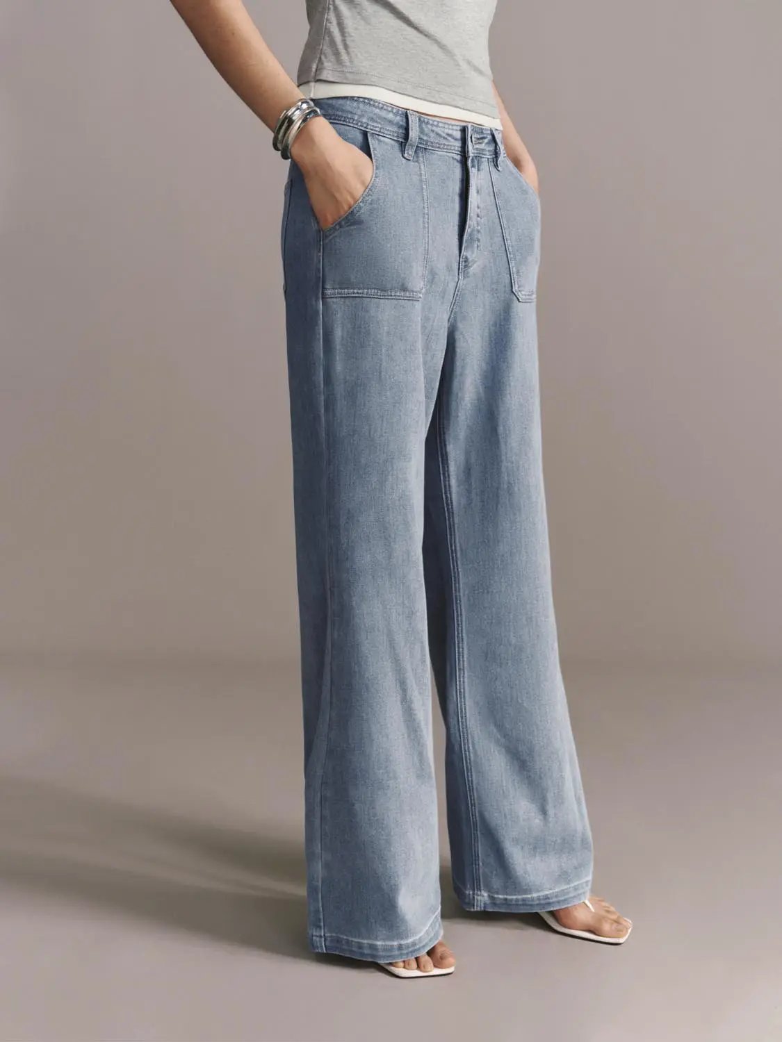 Jeans by Urban Revivo Fashion, light-wash wide-leg denim with front patch pockets.