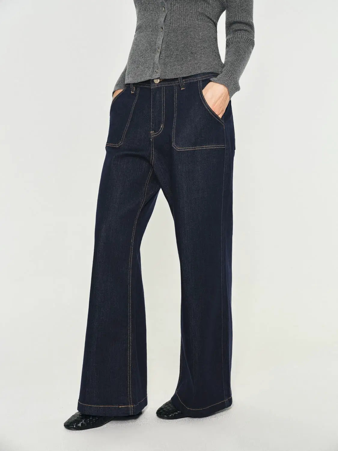 Jeans by Urban Revivo Fashion, dark indigo denim wide-leg with contrast stitching