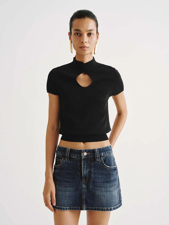 Slight Stretch Front Cutout Knitted T-Shirt