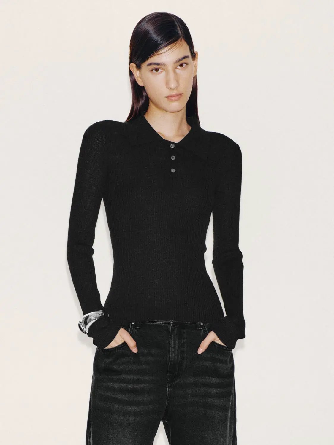 Knit T-Shirt, black long-sleeve knitted top by Urban Revivo Fashion