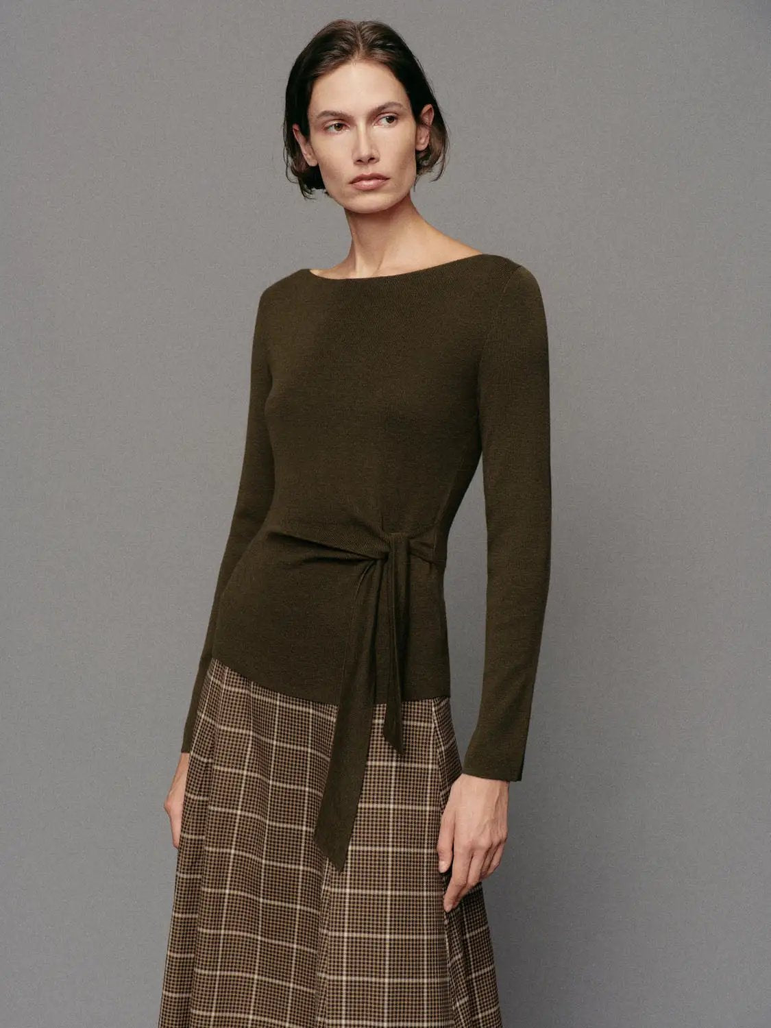 Ribbed long-sleeve boat-neck knit top in olive green with tie-waist detail, Urban Revivo