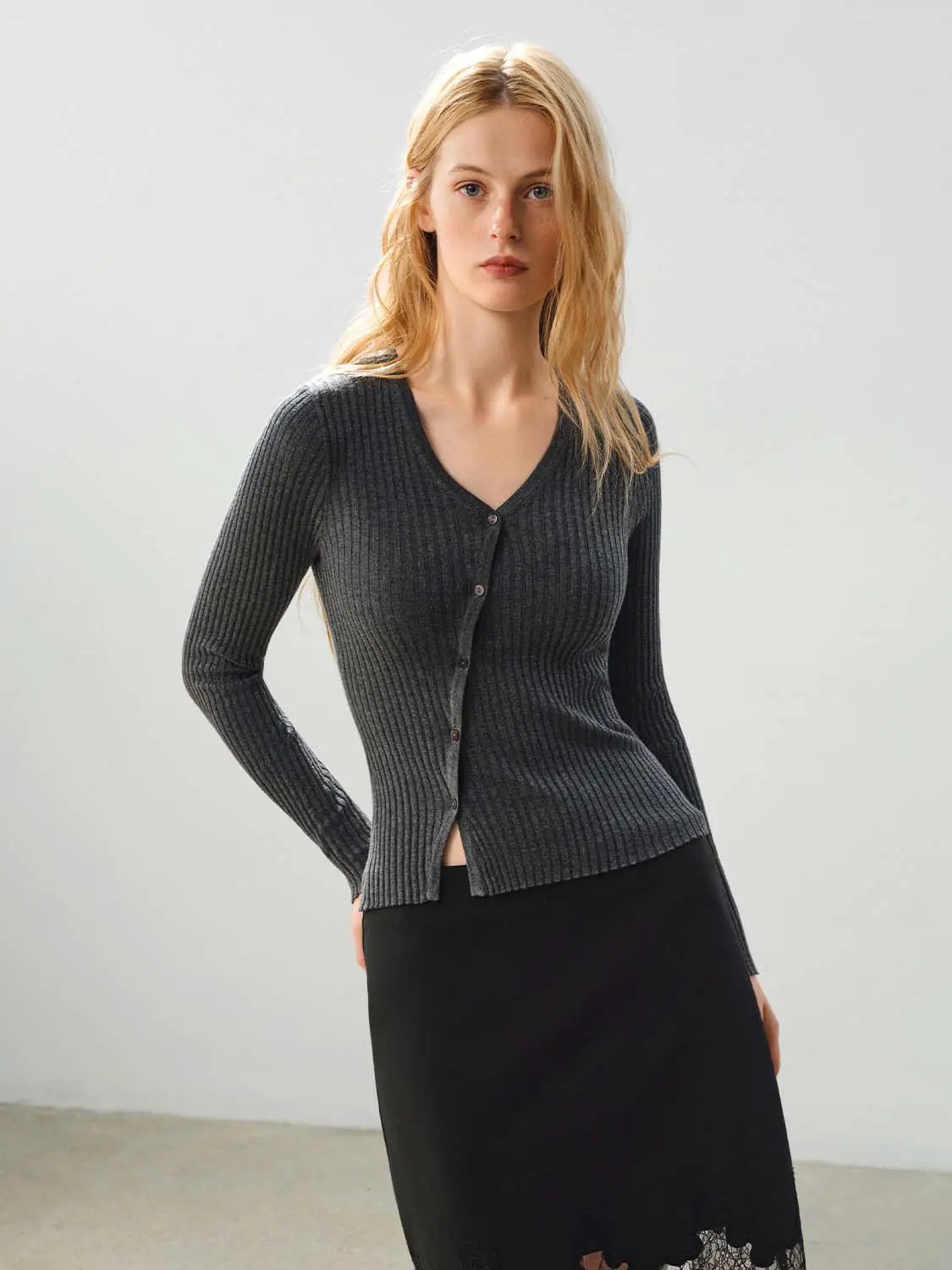 Fitted ribbed knit V-neck button-down cardigan in charcoal grey by Urban Revivo Fashion