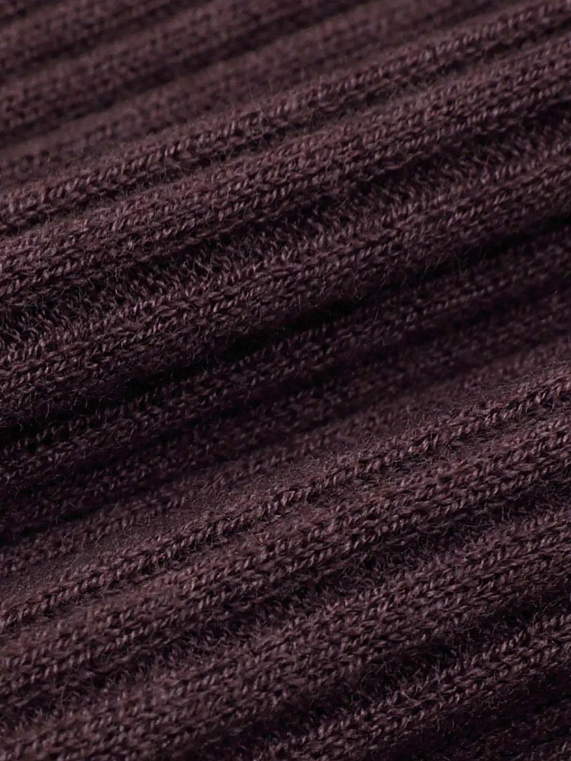 Fitted ribbed knit cardigan in burgundy by Urban Revivo Fashion