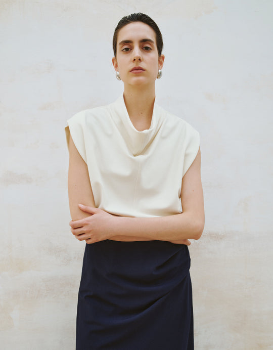 Chaleco recto con mangas de hombros caídos