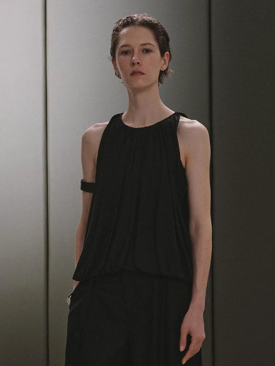 Camisetas sin mangas con cuello redondo y detalle fruncido