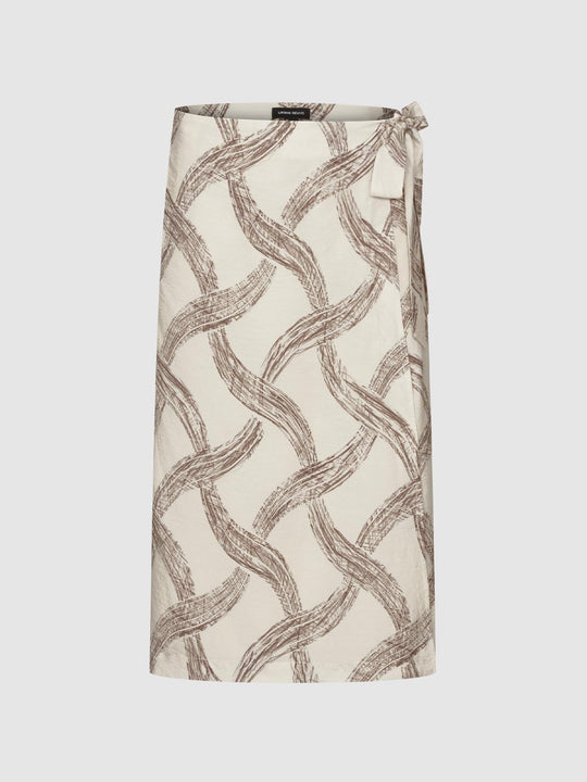 Faldas rectas con cinturón