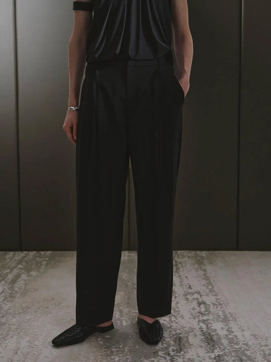 Elegant Pleat Detail Tapered Black Pants