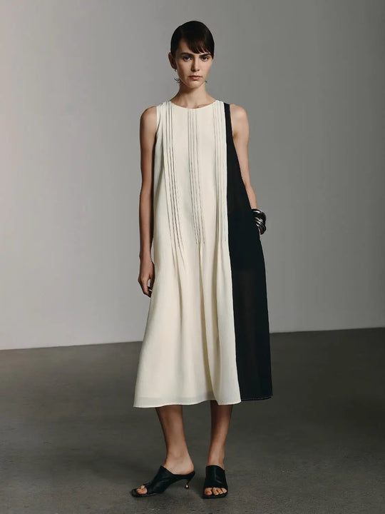 Two Tone Midi Dresses With Contrast Pleated Lines