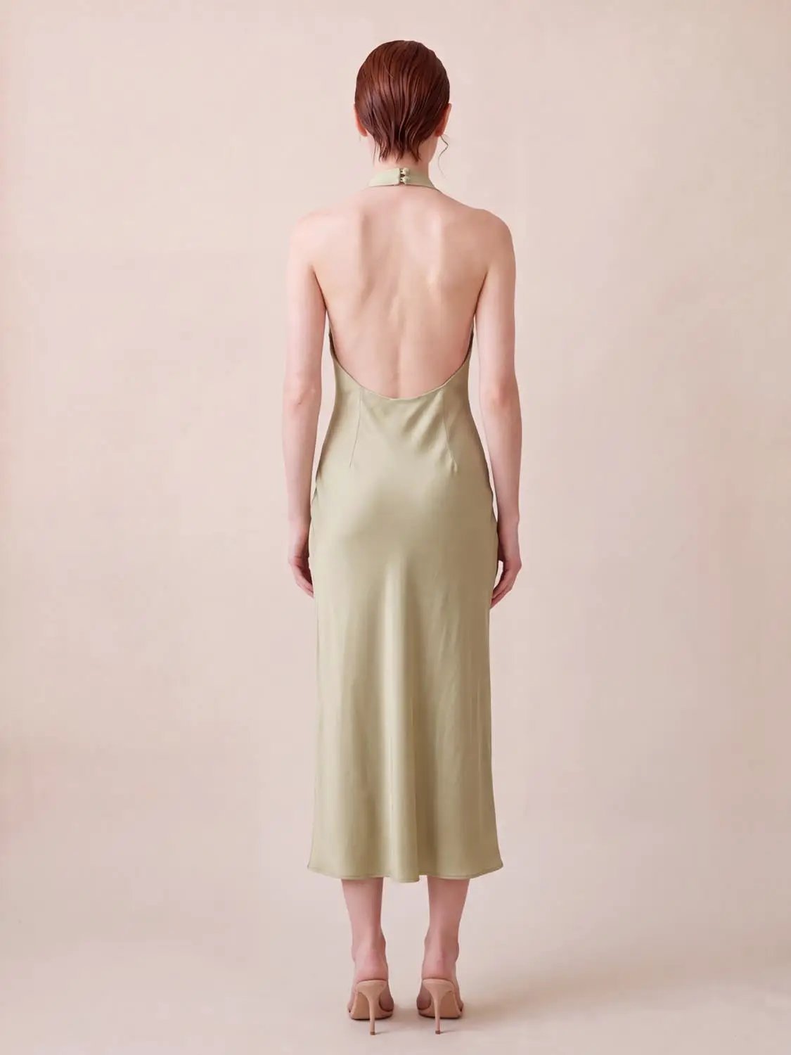 Urban Revivo Fashion S-Line Dress, sage satin halter-back midi, skinny-fit