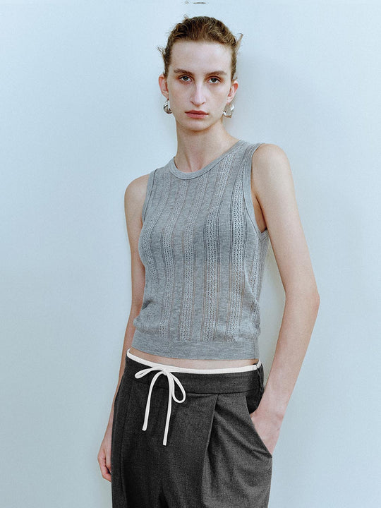 Durchsichtige gestrickte Westen