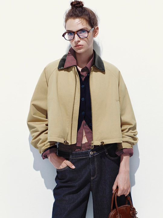 Chaquetas bomber con cuello y cordón