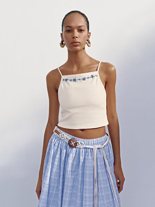 Hauts à fines bretelles