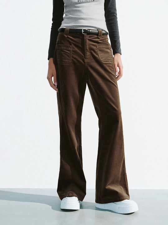 Schlaghose mit aufgesetzten Taschen