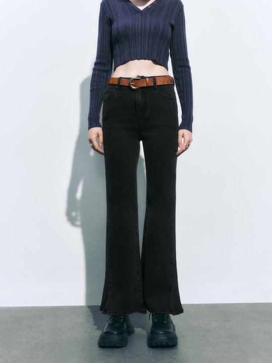 Jeans acampanados de mezclilla