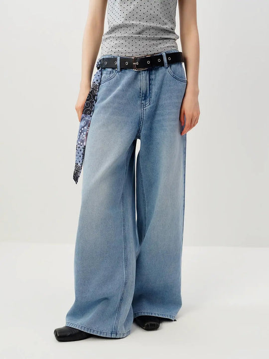 Wide-leg With Decorative Patch Detail Cotton Jeans