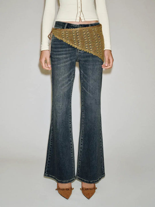 Jeans svasati in misto cotone con fascia in vita all’uncinetto