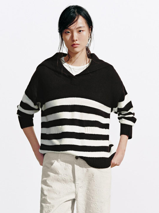 T-shirts tricotés rayés à col en V