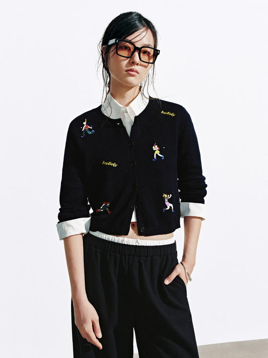 Crew Neck Embroidered Knitted Cardigans