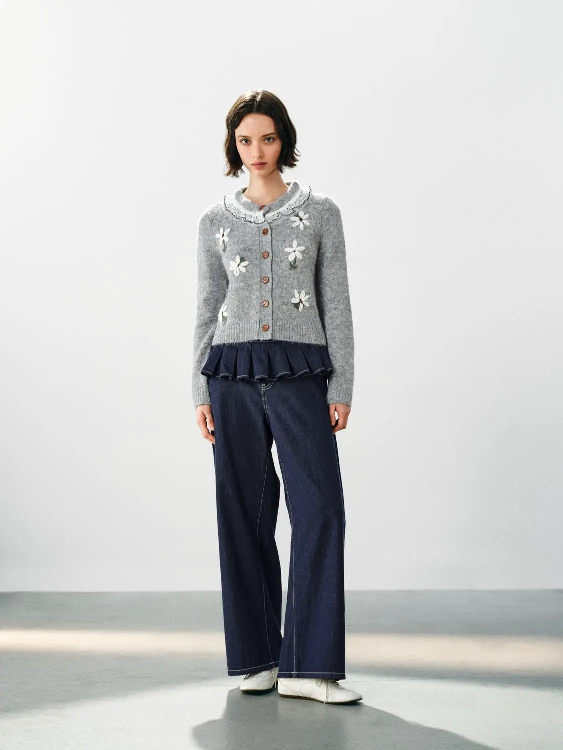 Floral Embroidered Ruffle Collar Long Sleeve Cardigan in grey knitted fabric with brown buttons