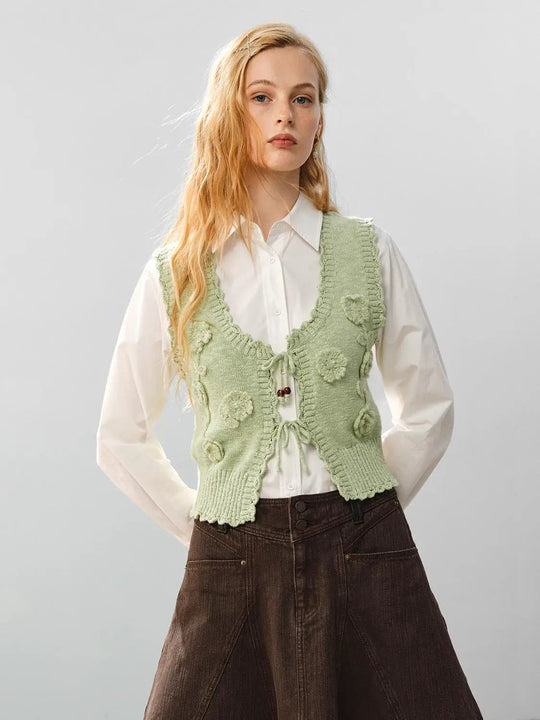 Gilet sans manches en coton à volants, lien à nouer et col en V, motif floral