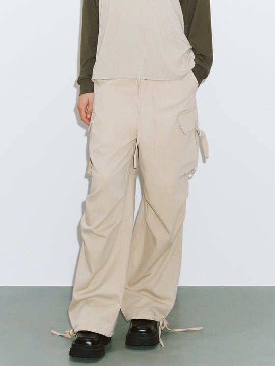 Pantalones anchos con cintura con cordón