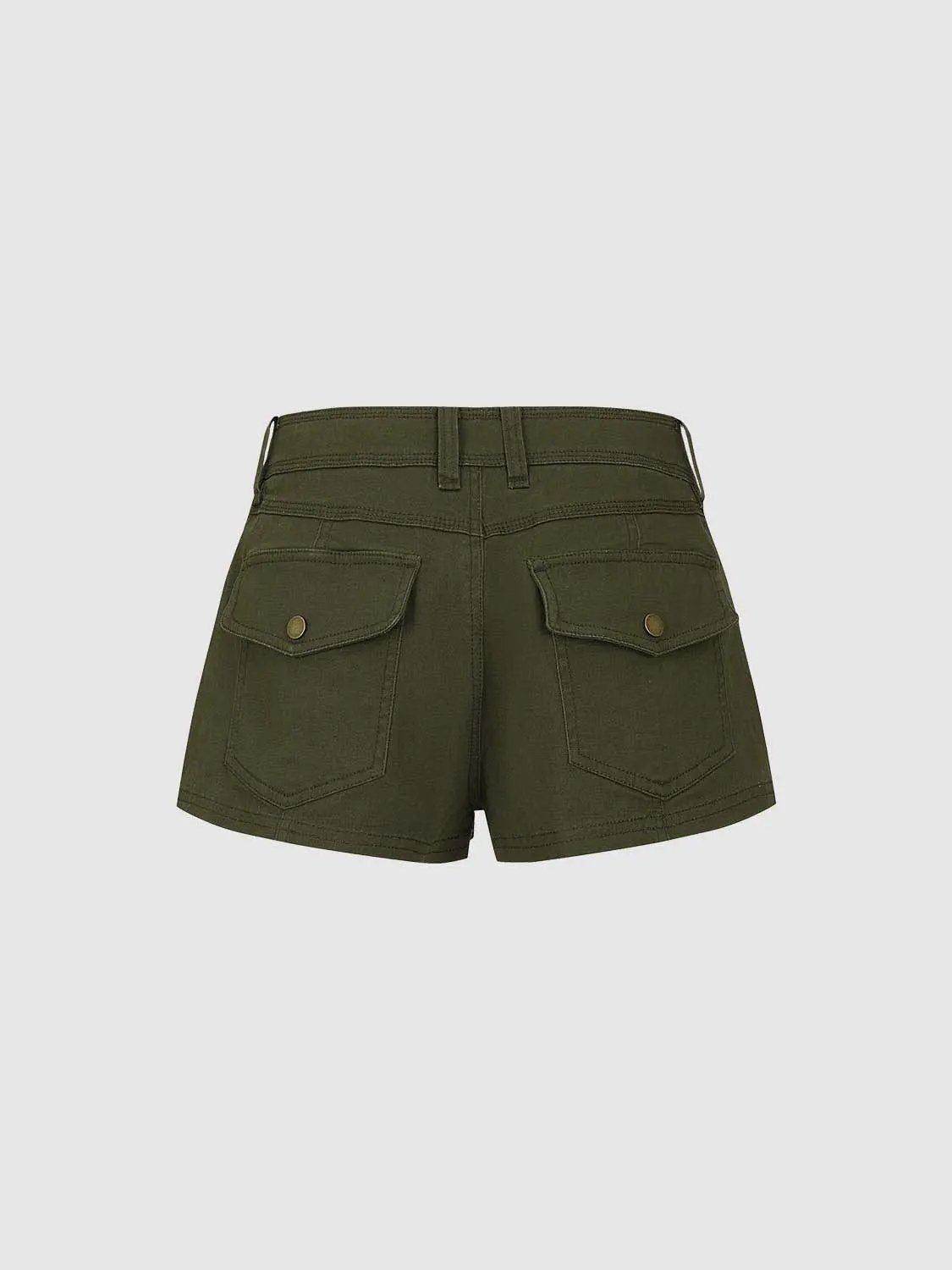 Cotton-stretch cargo shorts in olive with flap pockets and belt loops
