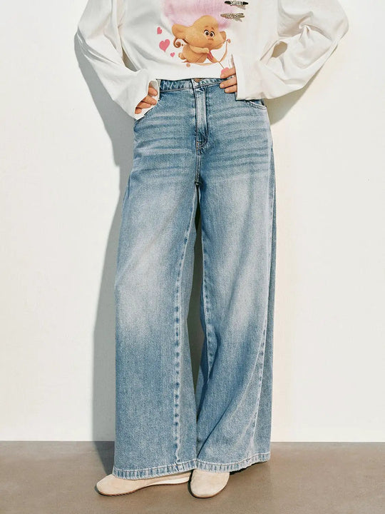 Jean en mélange de coton coupe large taille haute, délavé clair