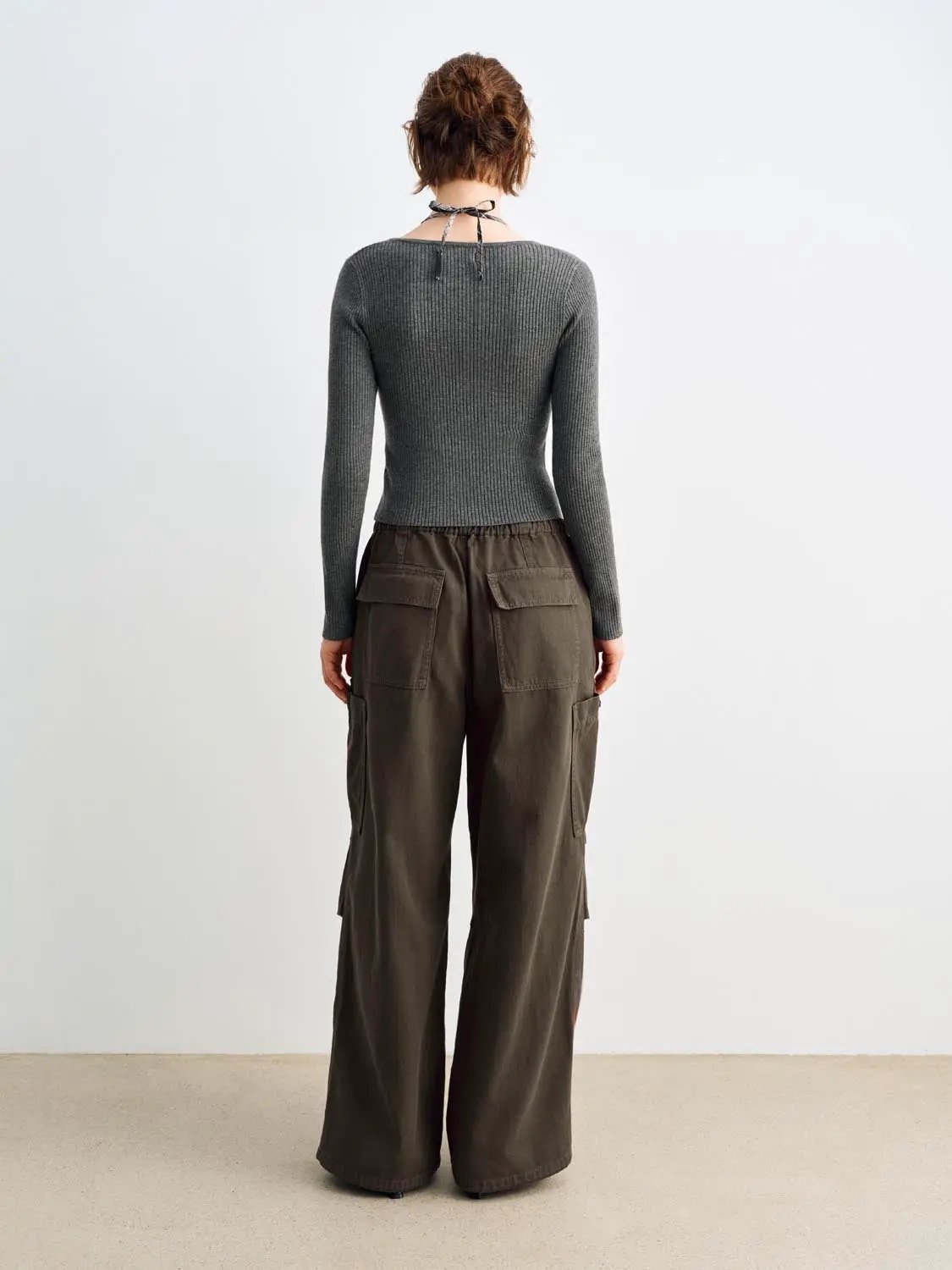 Knit T-Shirt and cargo pants set (2-piece); gray ribbed knit top with olive cargo pants