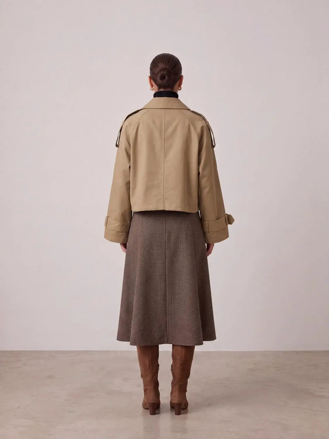 Lapel double-breasted cropped cotton trench jacket in beige by Urban Revivo Fashion.