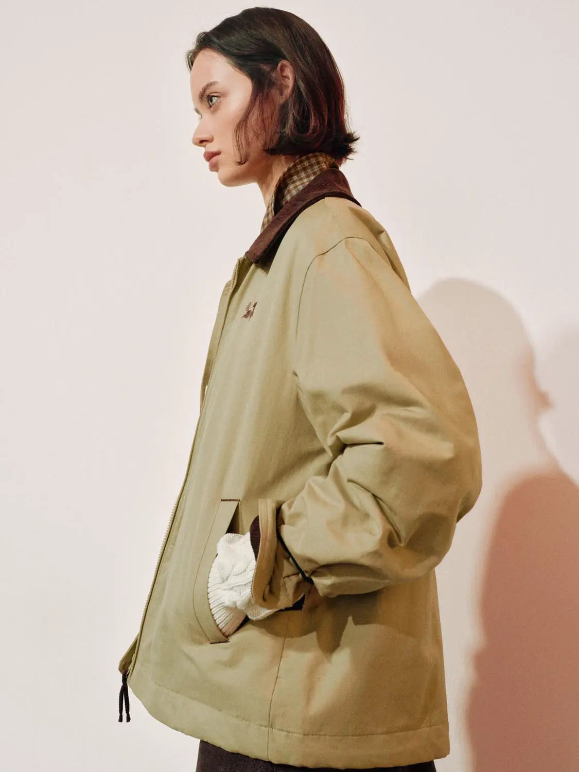 Urban Revivo Padded Jacket in beige with brown collar