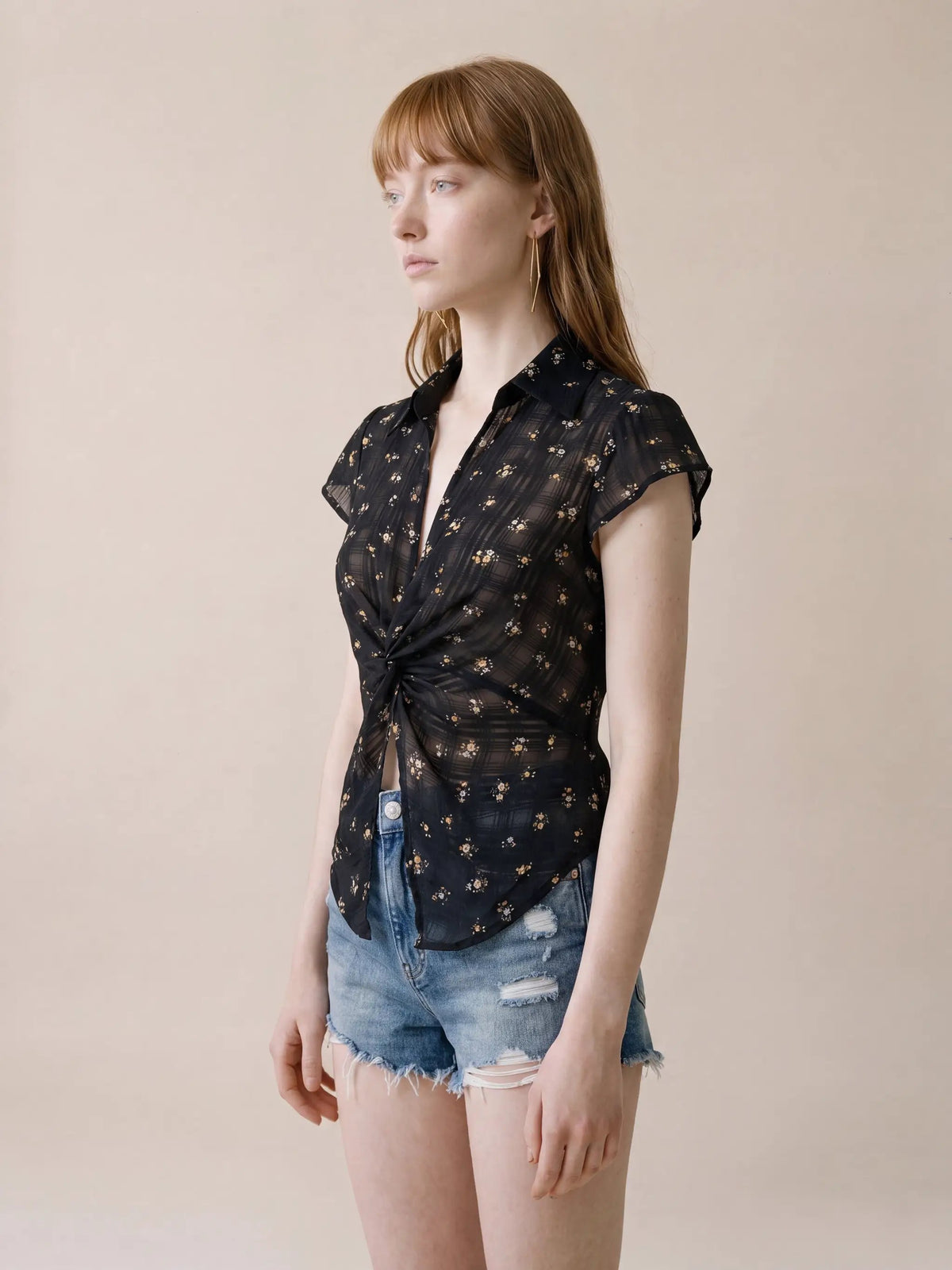Black twist-knot floral sheer lightweight blouse with tie-front