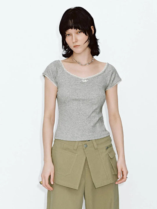 T-Shirts mit Spitzenbesatz, Rundhalsausschnitt, überschnittenen Ärmeln und Skinny-Fit