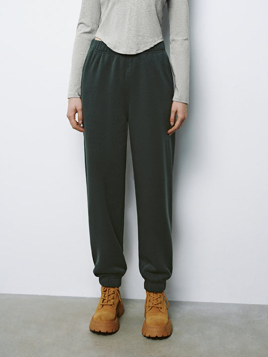 Pantalones deportivos normales