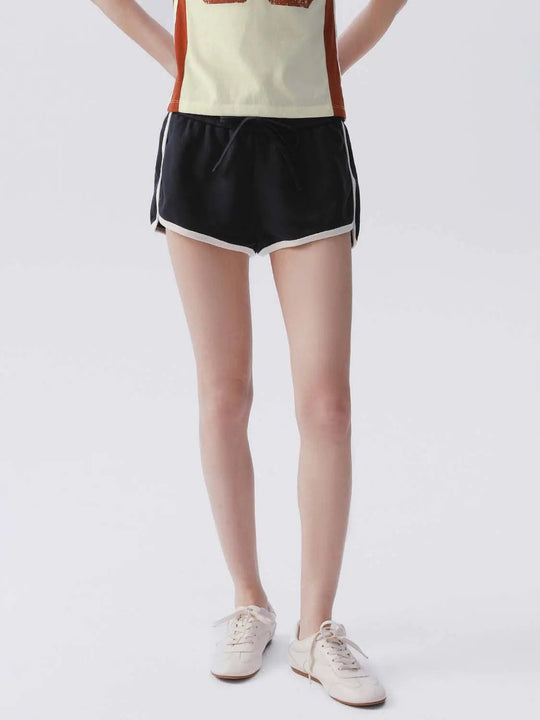 Cotton Drawstring Waist Piping Trim With Medium Thickness Slight Stretch Fabric Shorts