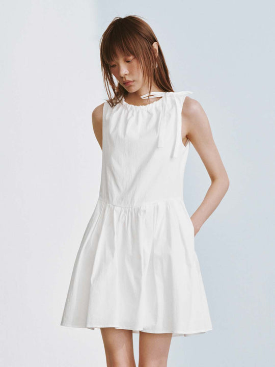 Robes midi sans manches en ligne A avec détail froncé