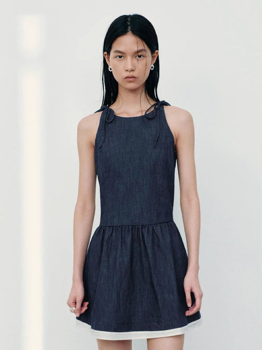 Vestiti mini di jeans senza maniche con bordi a contrasto