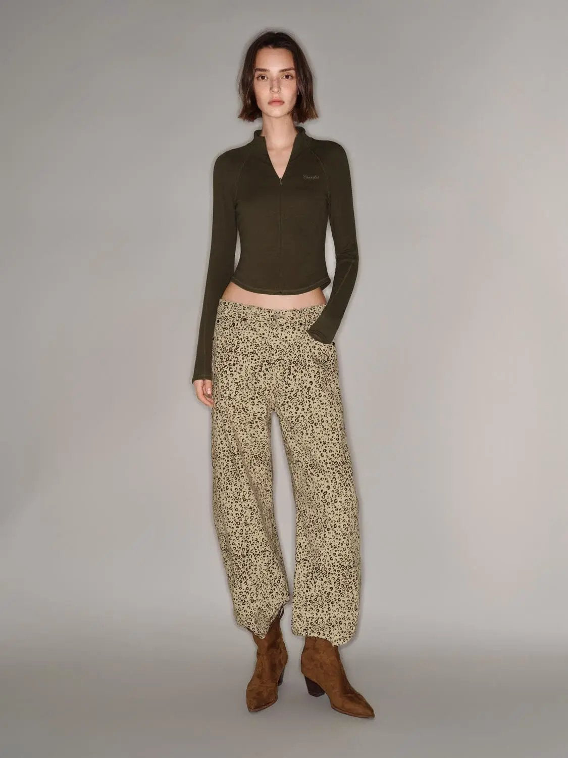 Casual jeans by Urban Revivo Fashion in leopard-print wide-leg pants