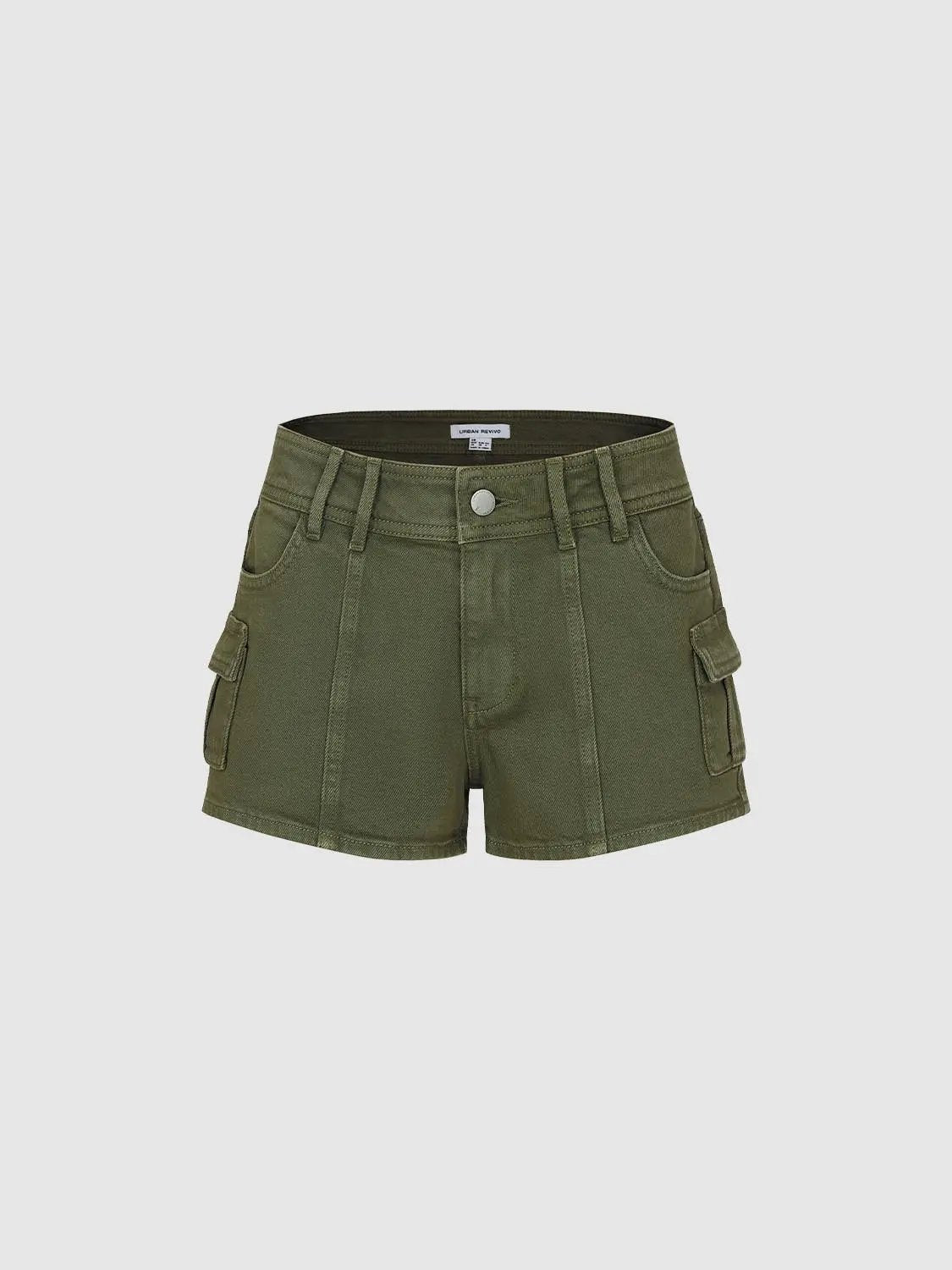 Olive cotton cargo shorts with belt loops and cargo pockets by Urban Revivo Fashion