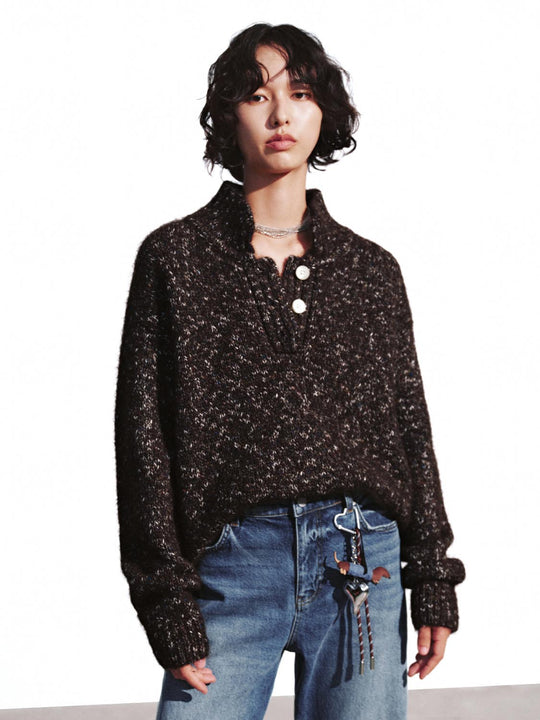 Magliette spesse lavorate a maglia con scollo alla Henley