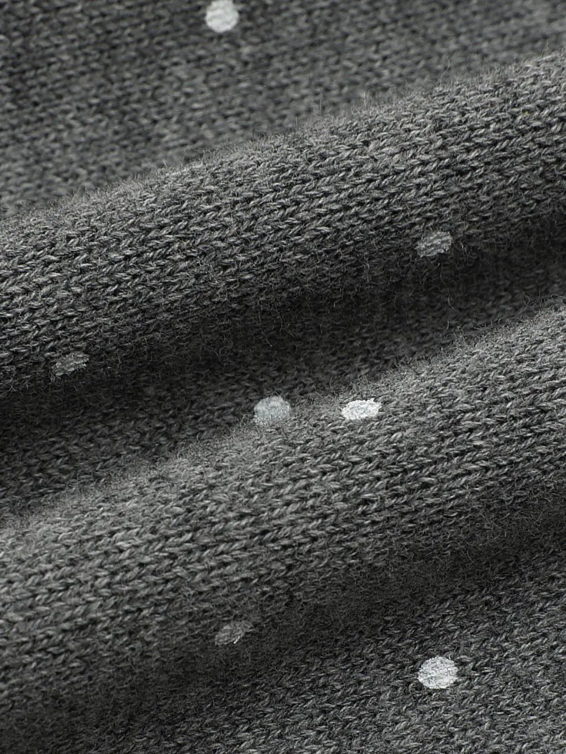 Knitted cardigan in dark gray with white polka dots; Urban Revivo.